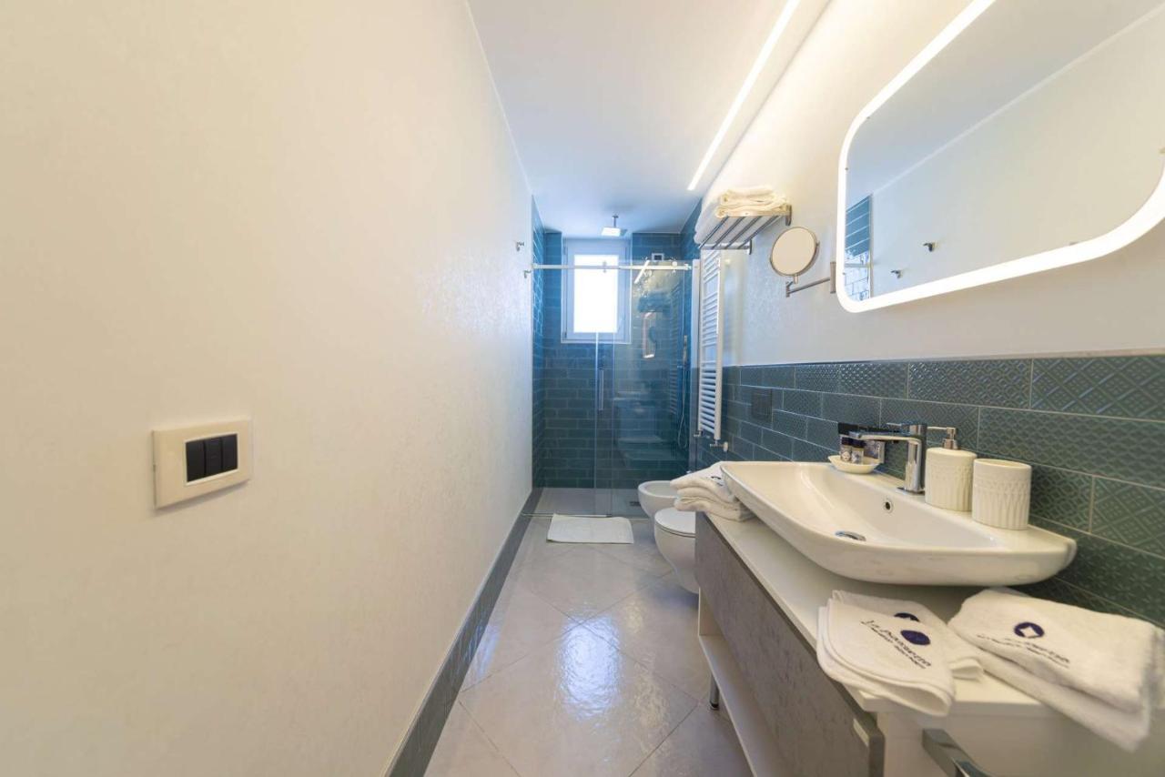 B&B La Piazzetta อีสเกีย ภายนอก รูปภาพ
