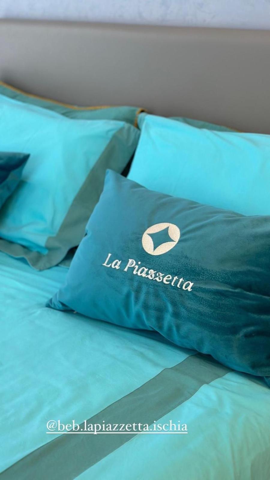 B&B La Piazzetta อีสเกีย ภายนอก รูปภาพ